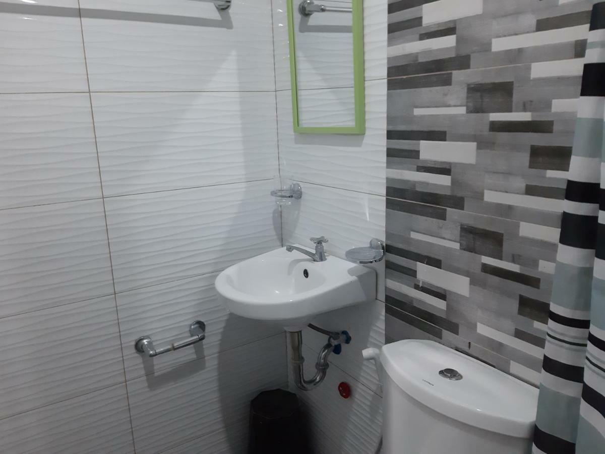 Oyo 712 Island Hop Nido Hostel El Nido Dış mekan fotoğraf