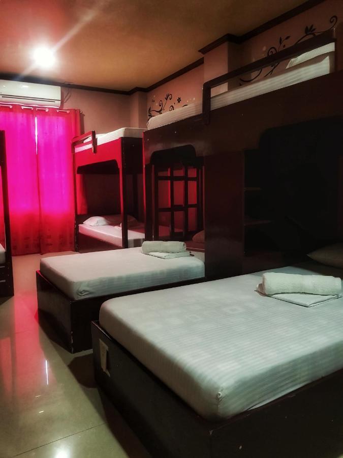 Oyo 712 Island Hop Nido Hostel El Nido Dış mekan fotoğraf