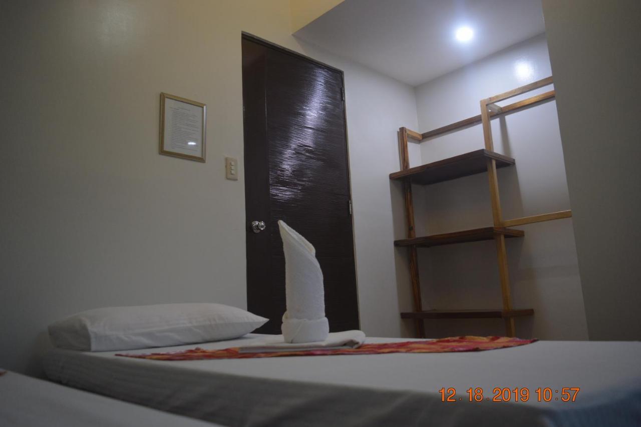 Oyo 712 Island Hop Nido Hostel El Nido Dış mekan fotoğraf